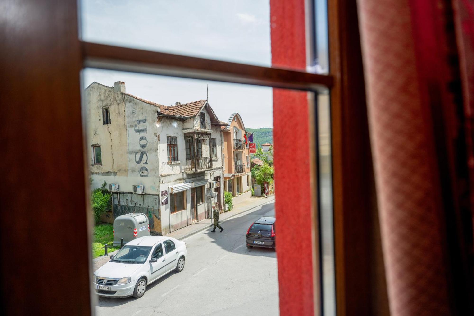 Lucky Hotel Tırnova Dış mekan fotoğraf
